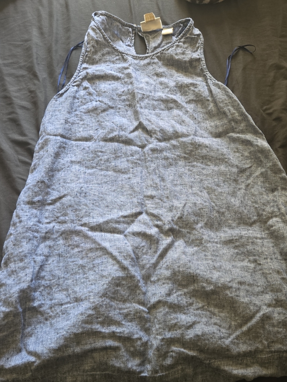 100% Linen Cynthia Rowley Denim-Style Linen Top in Blue